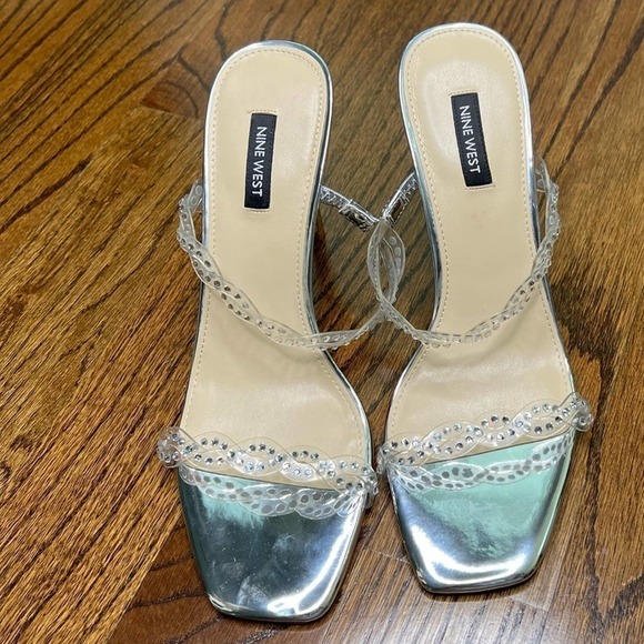 Nine West Ziggle Heeled Gem Embellished Sandals Size: 10 Clear Silver Tone  #95 - Picture 2 of 6
